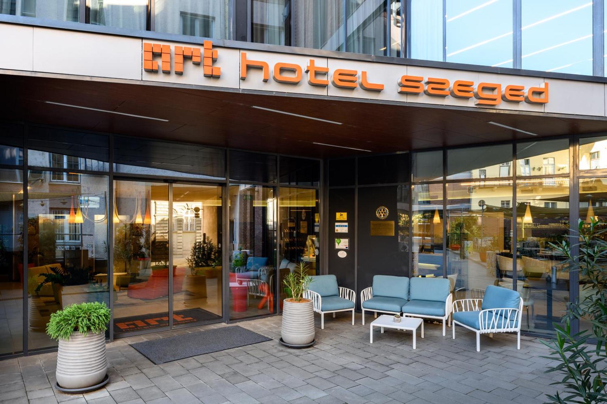 Art Hotel Szeged Exterior foto